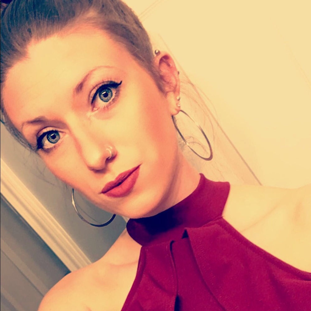 Meet your Posher, Josie